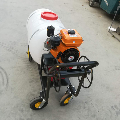 啟航新產(chǎn)品 高效農(nóng)用除草打藥機(jī)與果園噴霧器，細(xì)節(jié)圖鑒與運(yùn)苗機(jī)協(xié)同作業(yè)